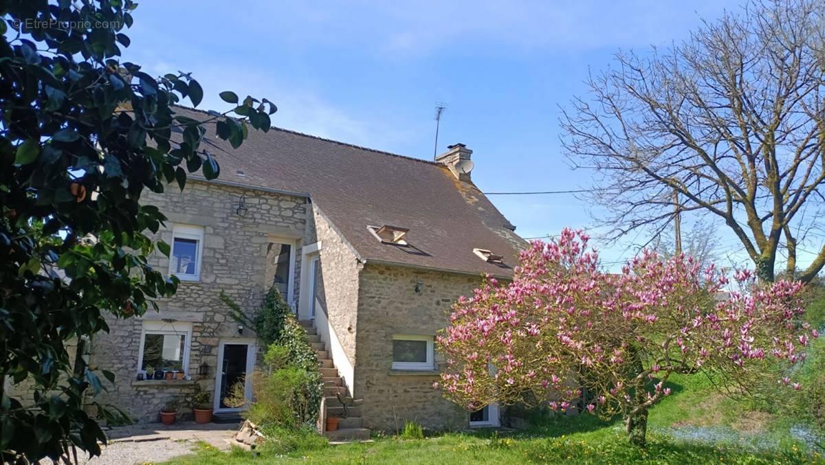 Maison à PLOERDUT