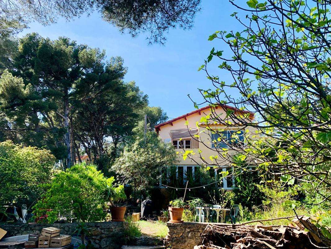 Maison à ENSUES-LA-REDONNE