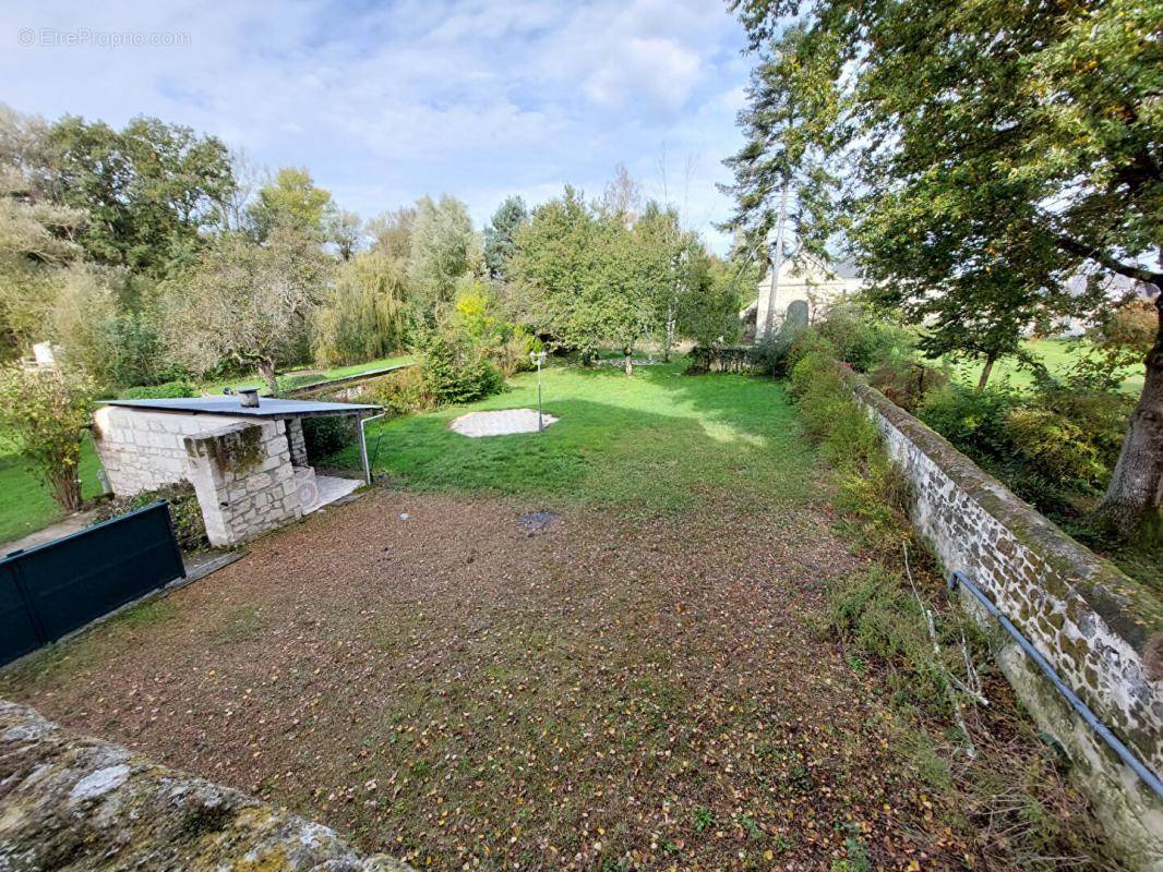 Maison à LA CHAPELLE-SUR-LOIRE