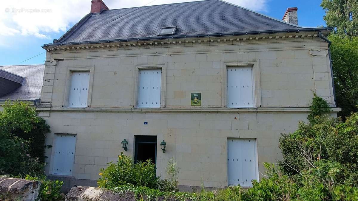 Maison à LA CHAPELLE-SUR-LOIRE