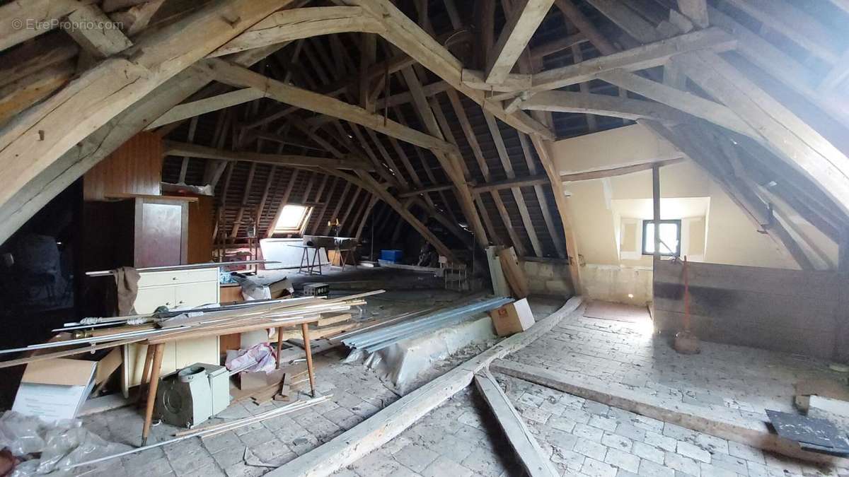 Maison à LA CHAPELLE-SUR-LOIRE