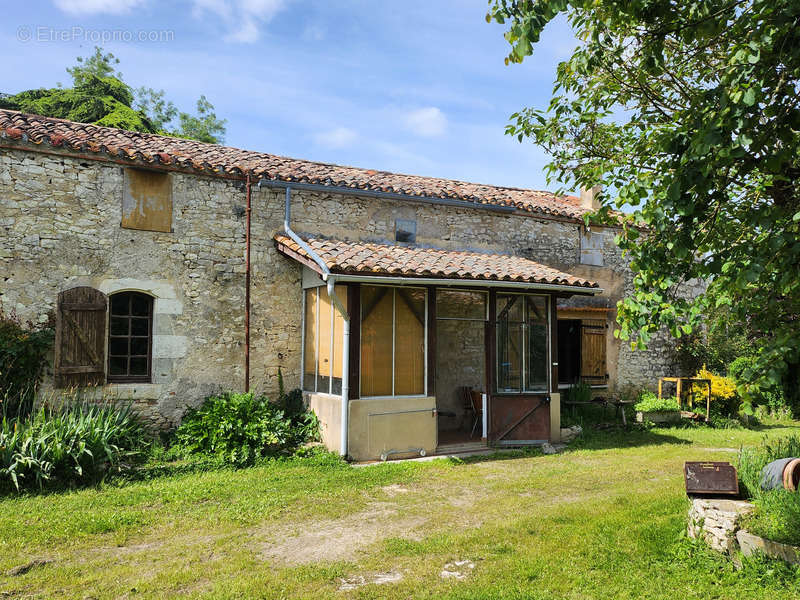 Maison à MONFLANQUIN