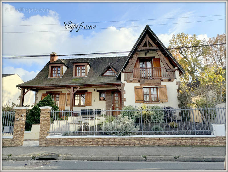 Maison à AULNAY-SOUS-BOIS