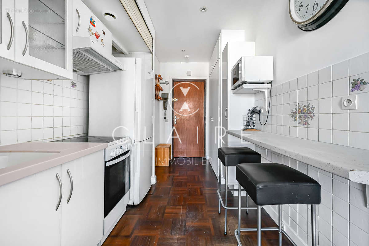 Appartement à PARIS-10E