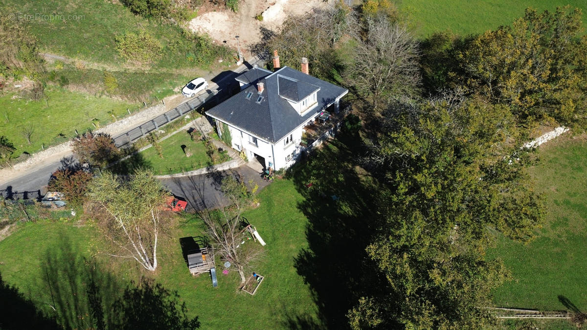 Maison à SAINT-AMANS-DES-COTS