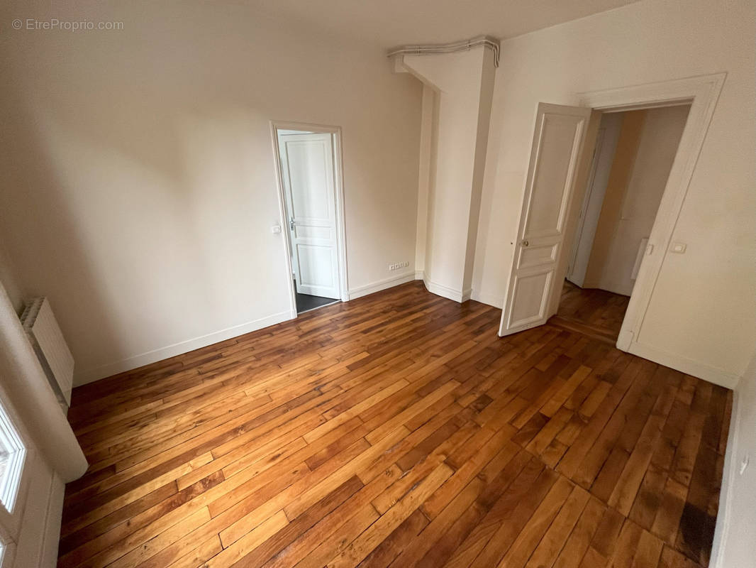 Appartement à PARIS-5E