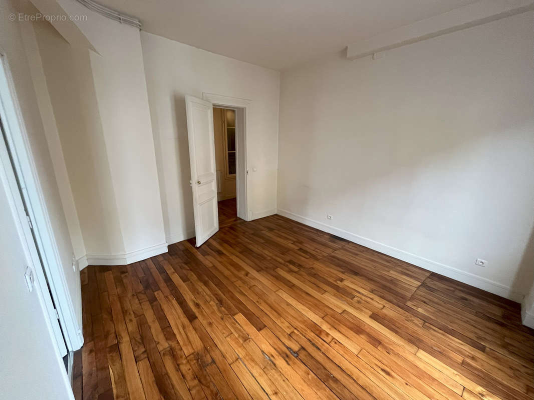 Appartement à PARIS-5E