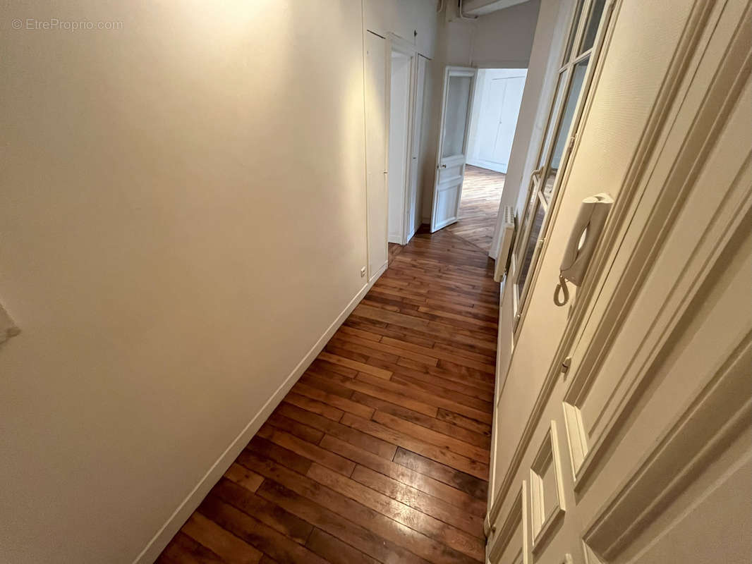 Appartement à PARIS-5E