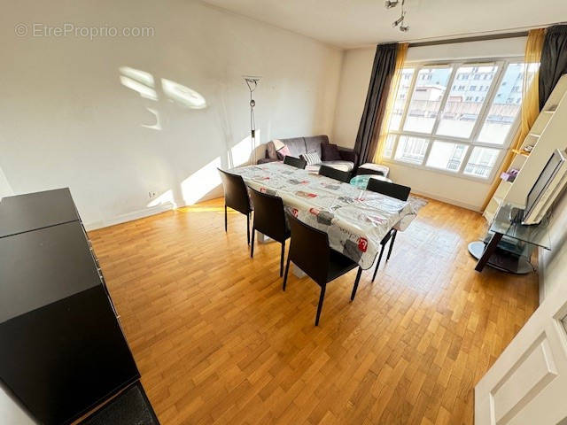 Appartement à LYON-3E