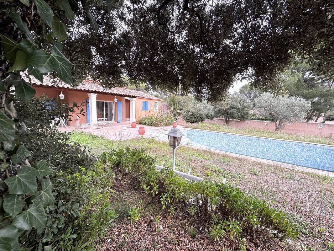 Maison à VILLENEUVE-LES-AVIGNON