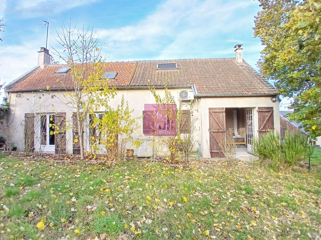 Maison à ROCQUENCOURT