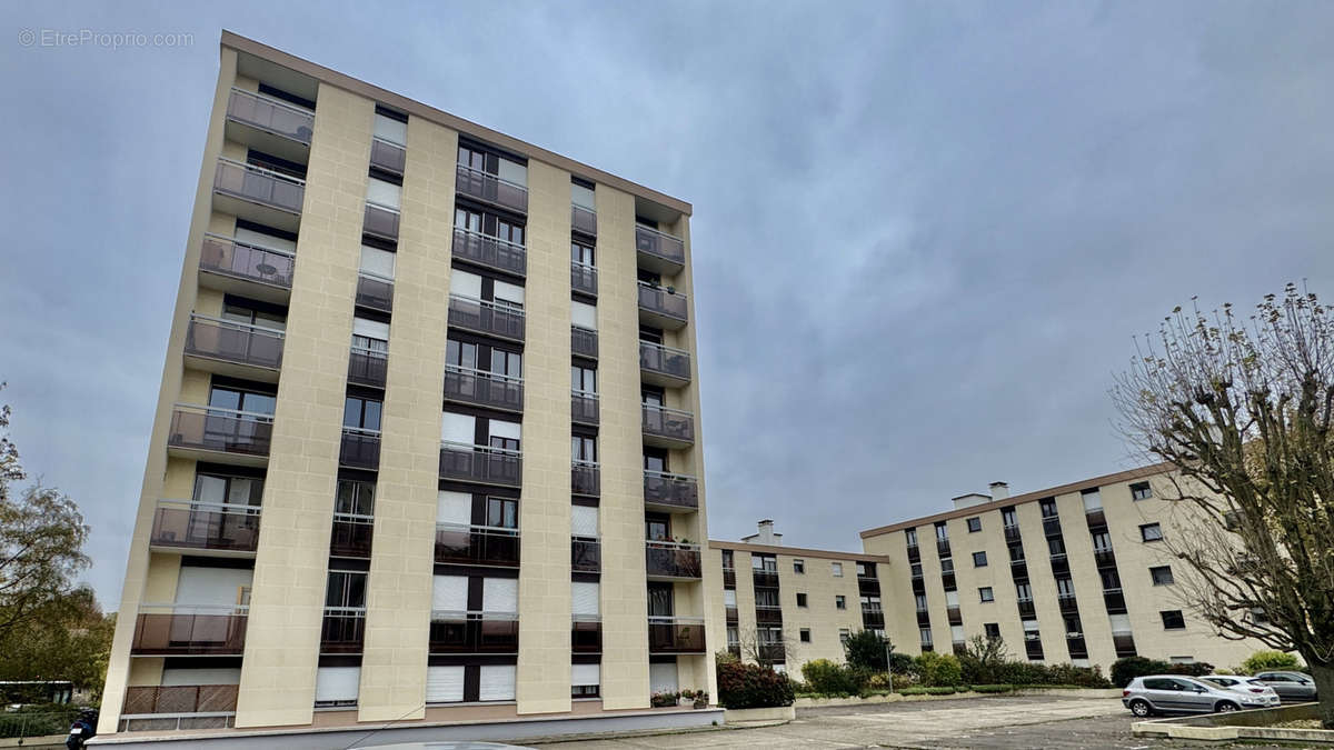 Appartement à SAINT-GERMAIN-EN-LAYE