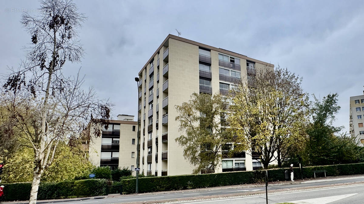 Appartement à SAINT-GERMAIN-EN-LAYE