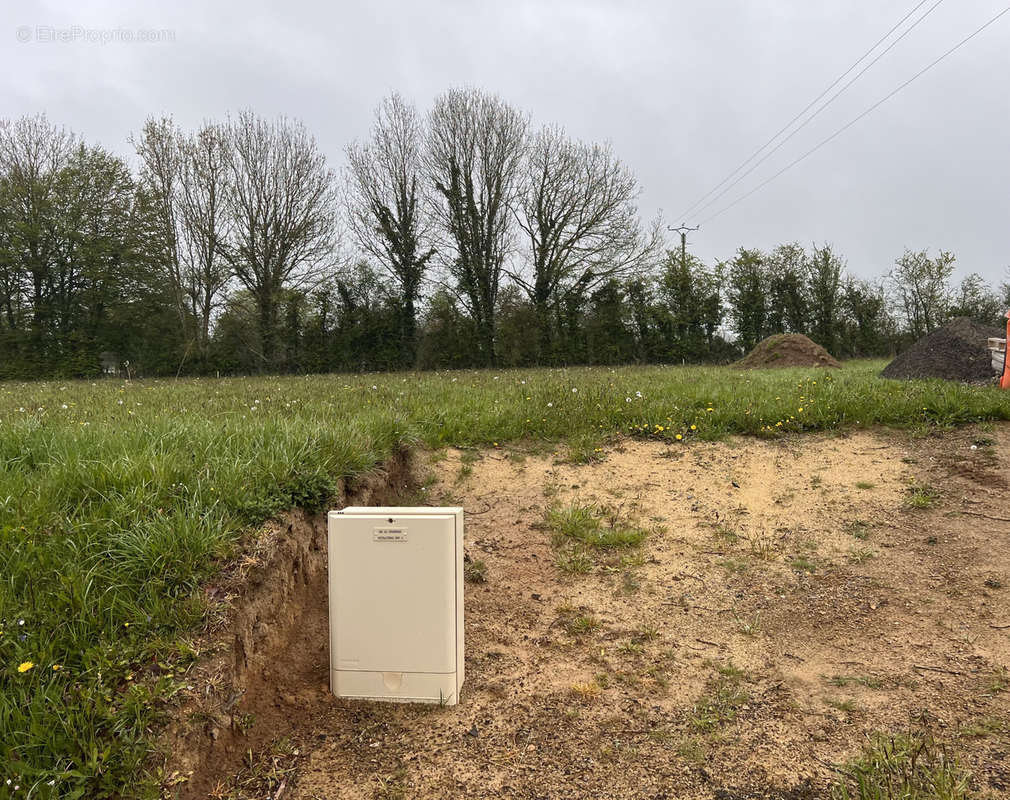 Terrain à LE BENY-BOCAGE