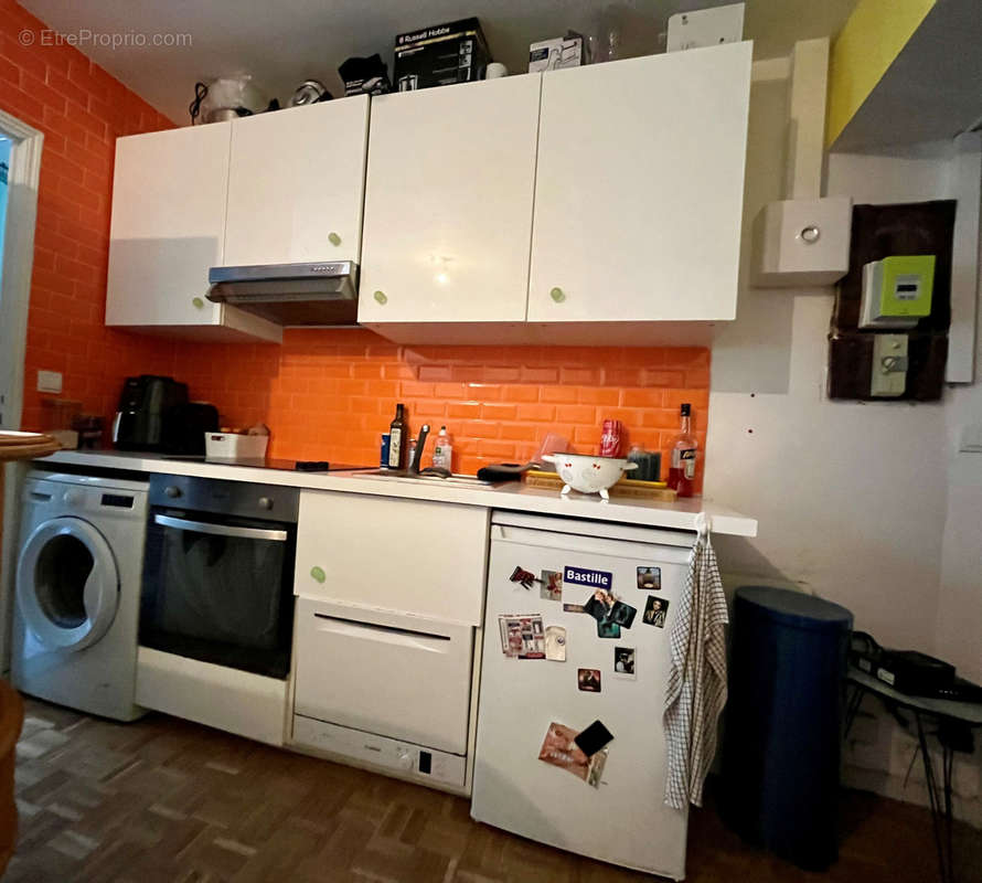 Appartement à PARIS-18E