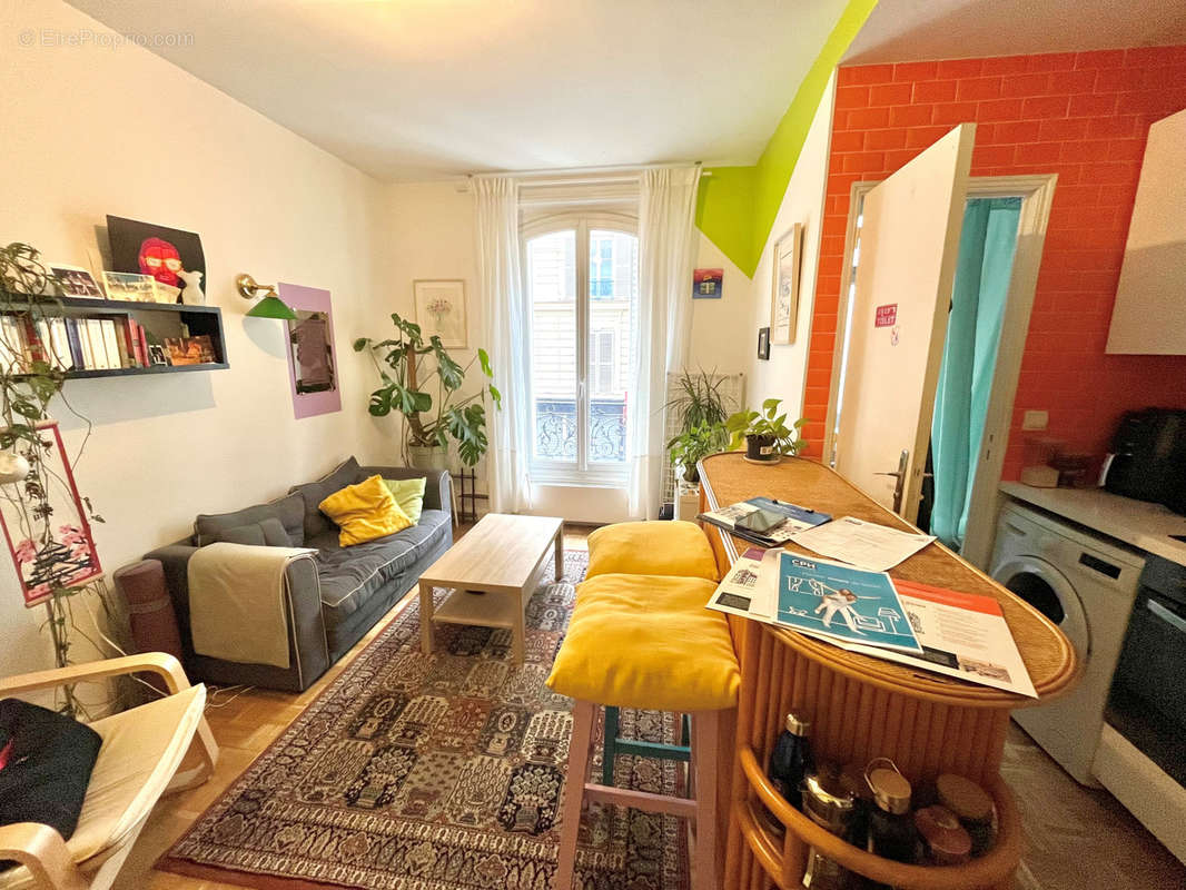 Appartement à PARIS-18E