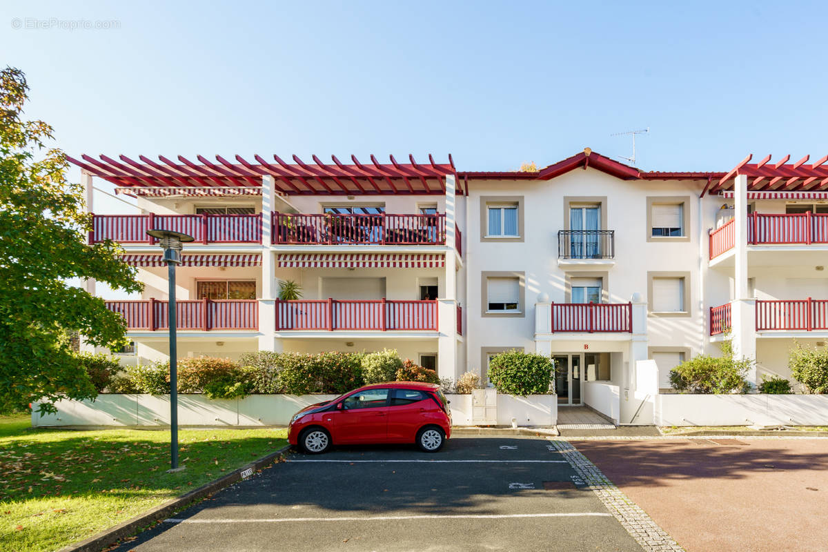 Parking à ANGLET