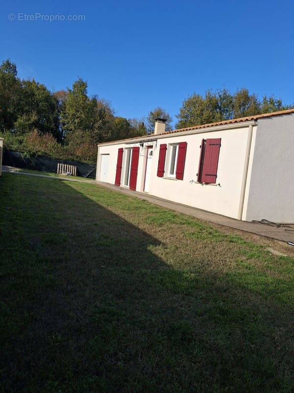 Maison à TAILLEBOURG