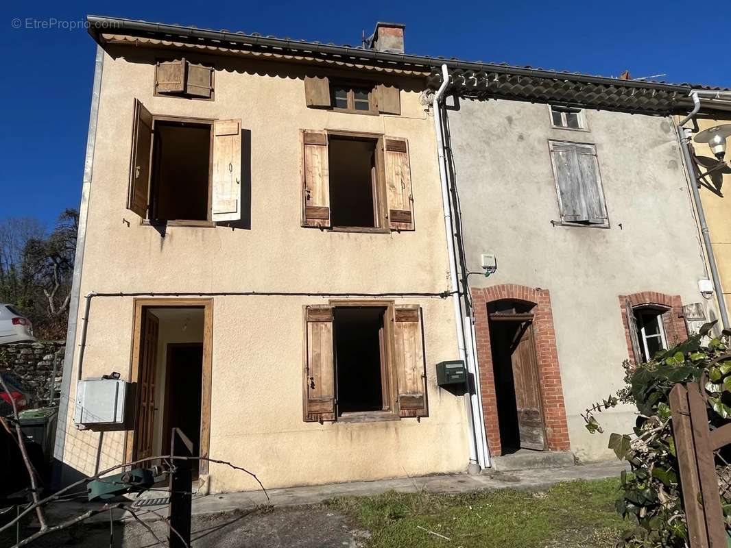 Maison à MONTFERRIER