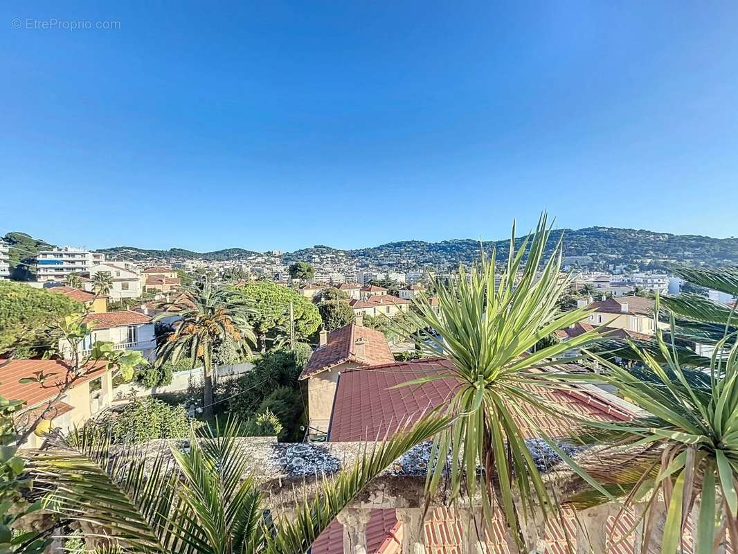 Appartement à CANNES