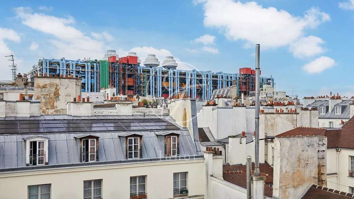 Appartement à PARIS-4E