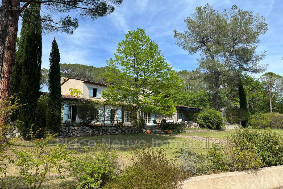 Maison à FAYENCE