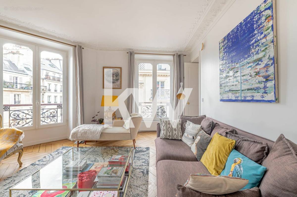 Appartement à PARIS-4E