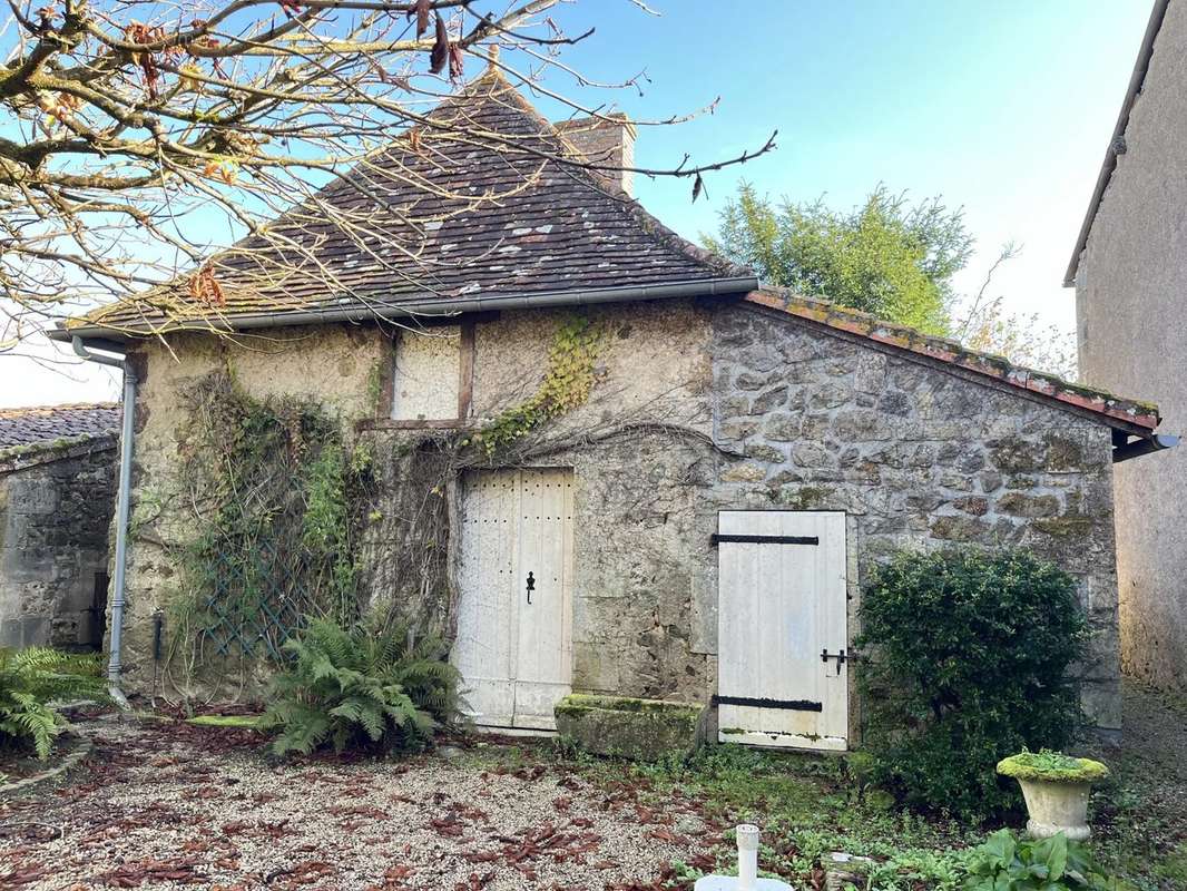 Maison à MOULISMES