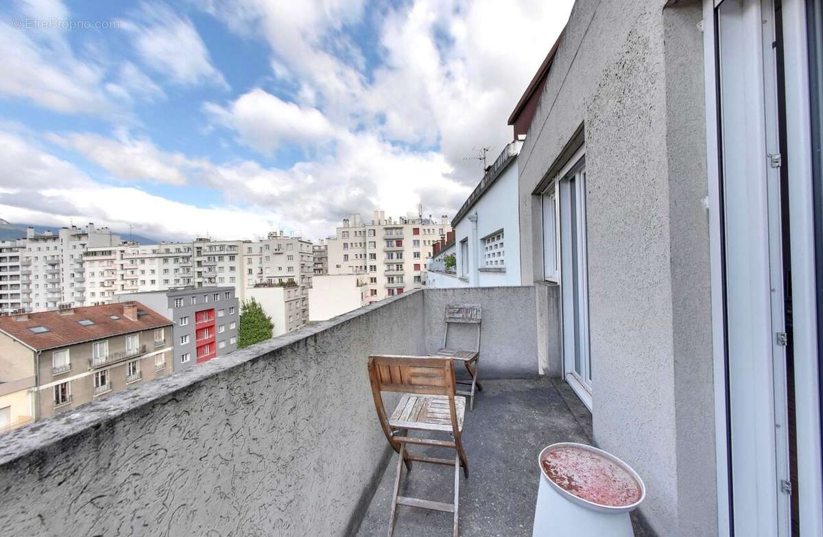 Appartement à GRENOBLE