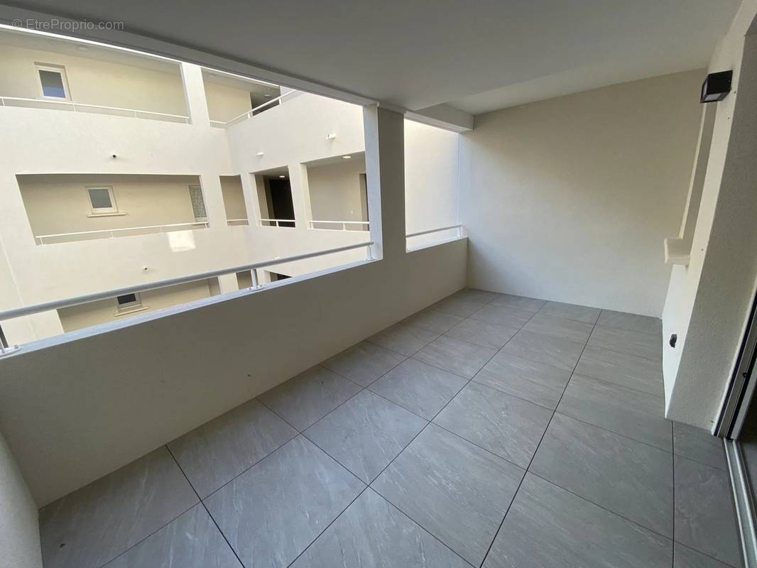 Appartement à NIMES