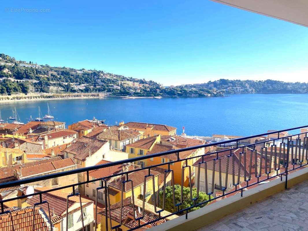 Appartement à VILLEFRANCHE-SUR-MER