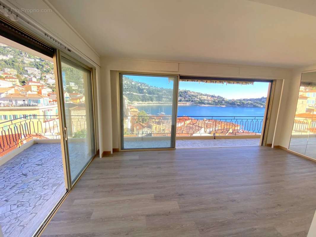 Appartement à VILLEFRANCHE-SUR-MER