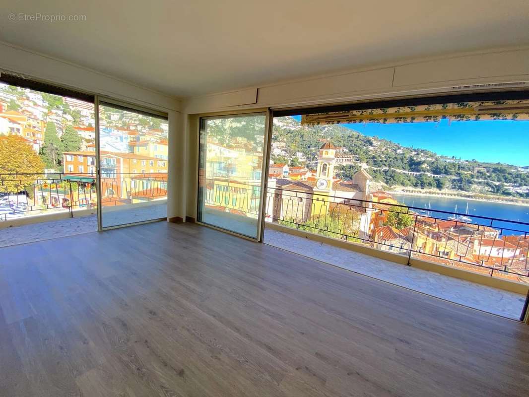 Appartement à VILLEFRANCHE-SUR-MER