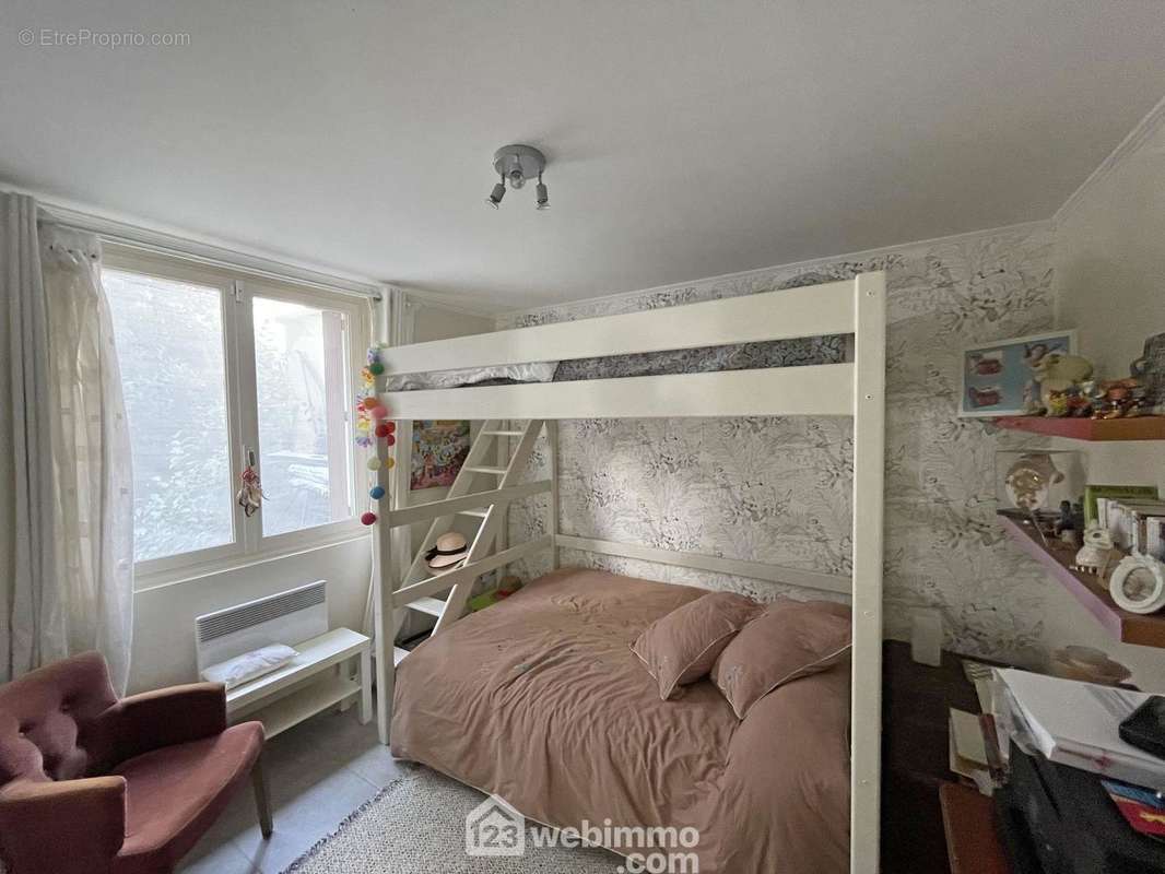 Une seconde chambre. - Appartement à AVIGNON