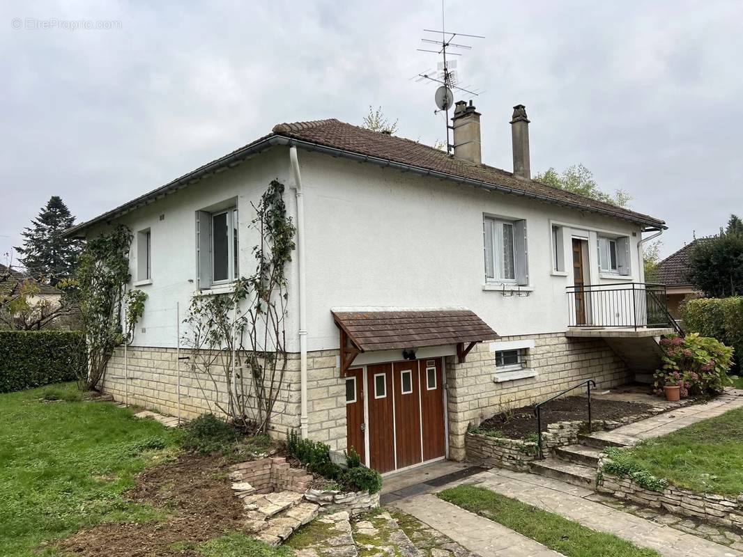 Maison à SAINT-GEORGES-SUR-BAULCHE