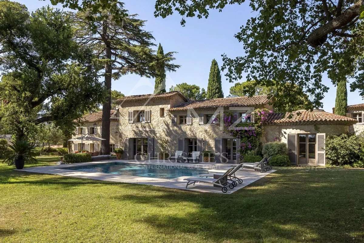 Maison à MOUGINS