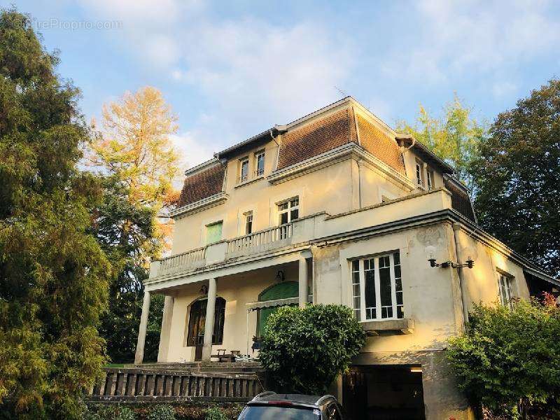 Maison à LUXEUIL-LES-BAINS