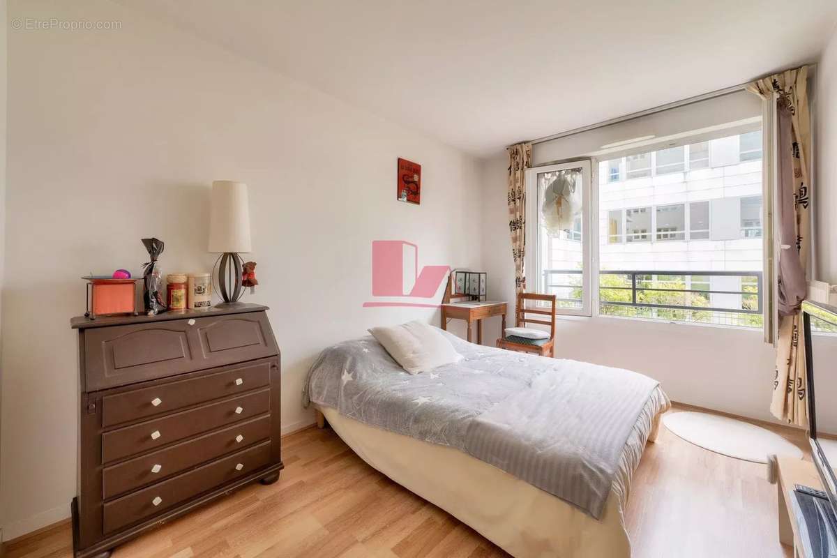 Appartement à ISSY-LES-MOULINEAUX