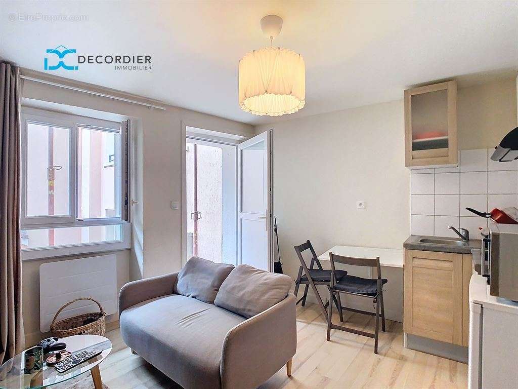 Appartement à EVIAN-LES-BAINS