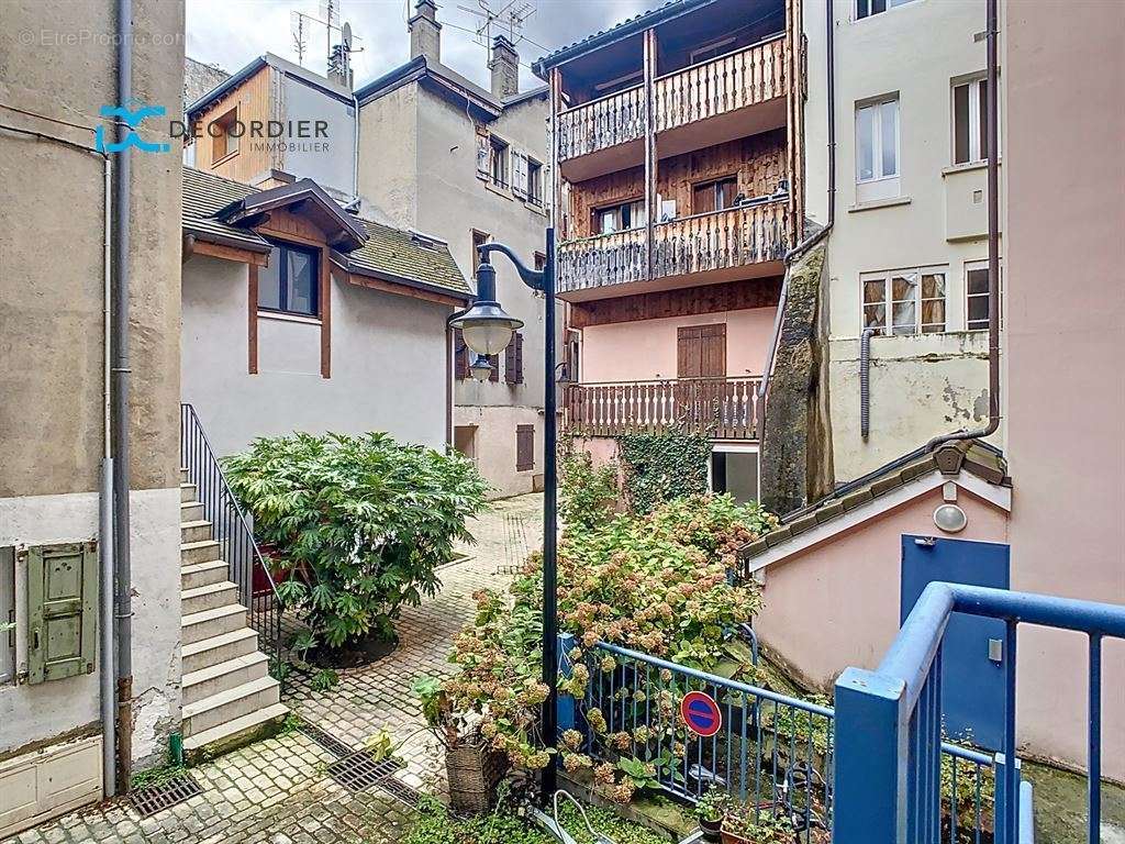 Appartement à EVIAN-LES-BAINS