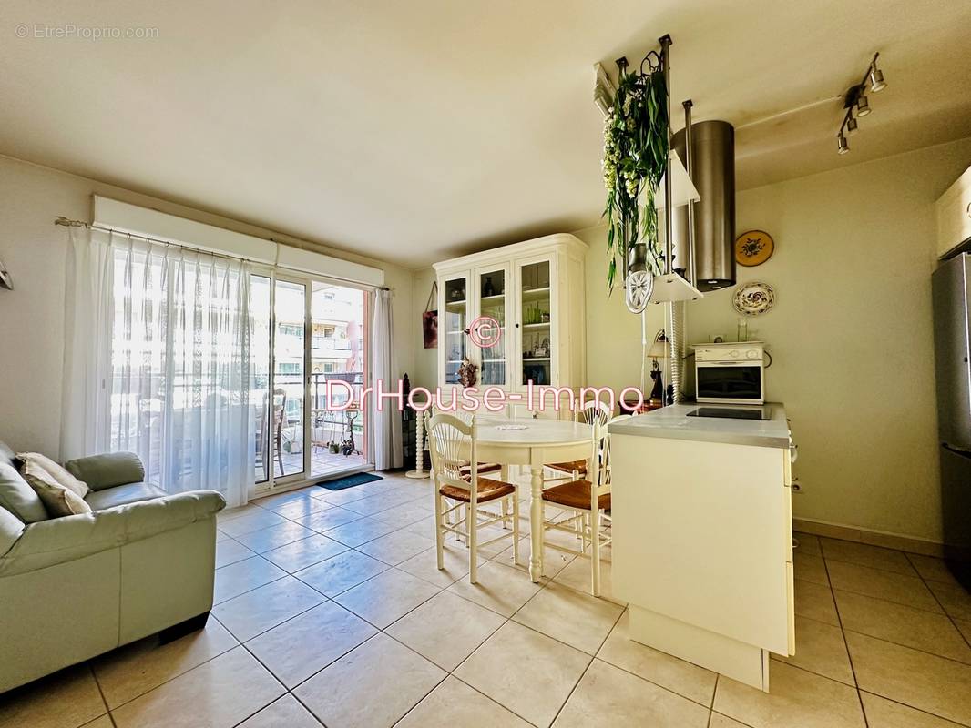 Appartement à CAGNES-SUR-MER