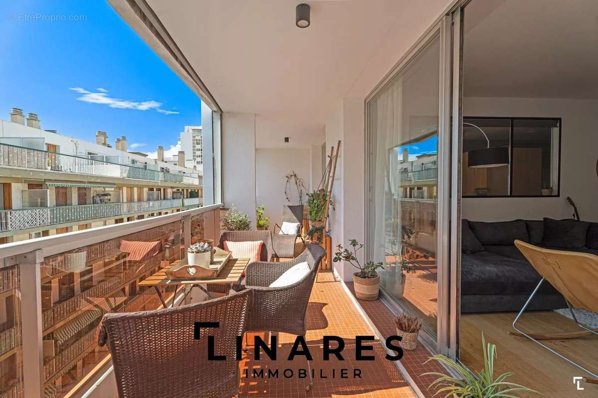 Appartement à MARSEILLE-7E