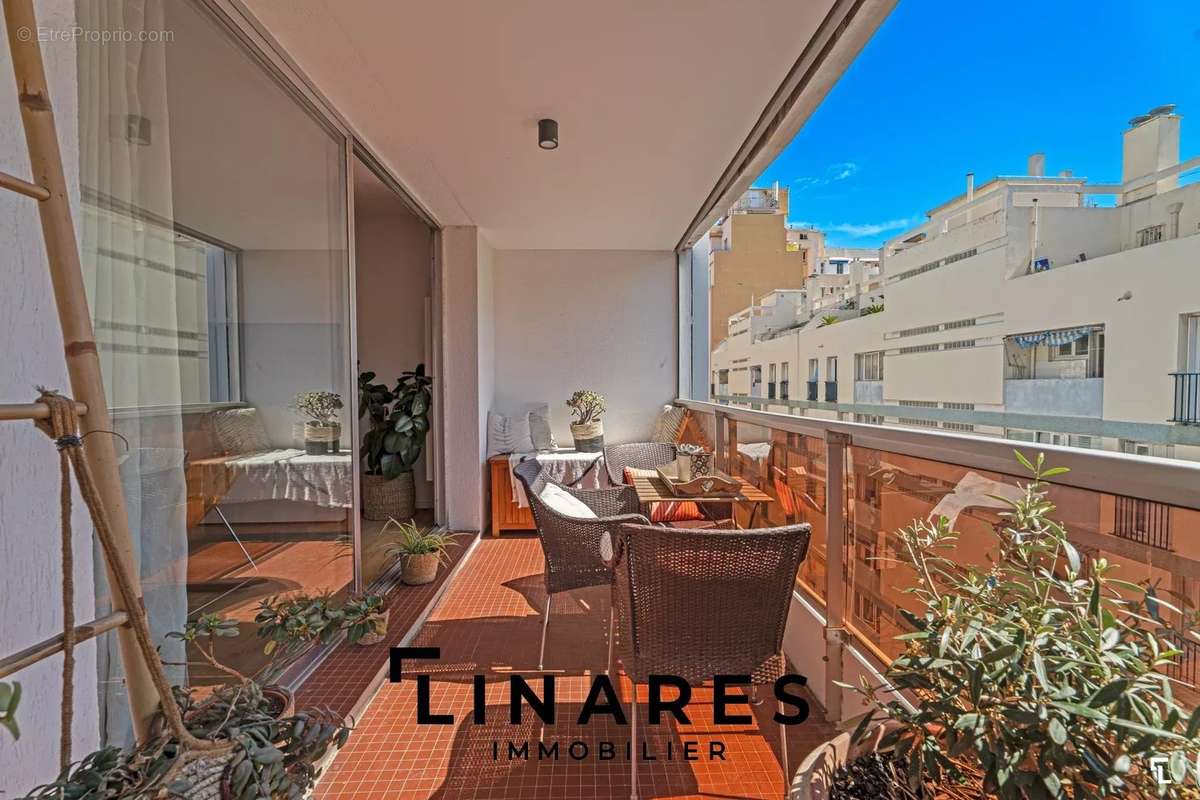 Appartement à MARSEILLE-7E