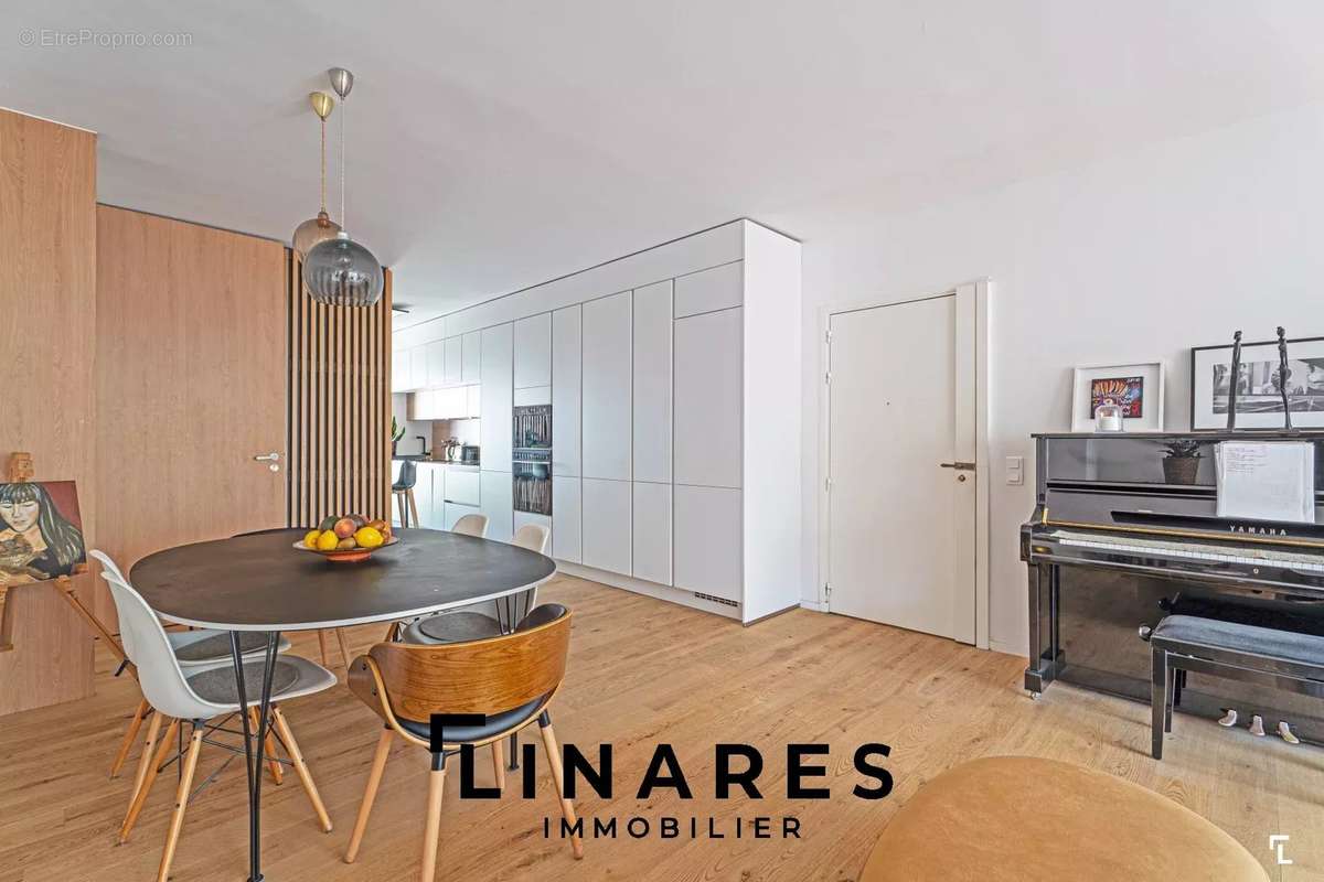 Appartement à MARSEILLE-7E