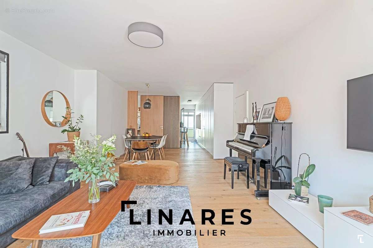 Appartement à MARSEILLE-7E