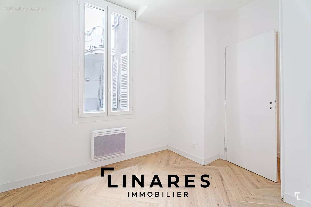 Appartement à MARSEILLE-6E