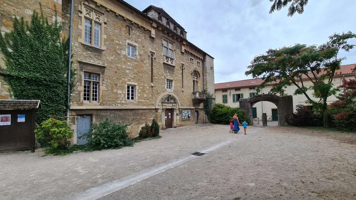 Appartement à CUISEAUX