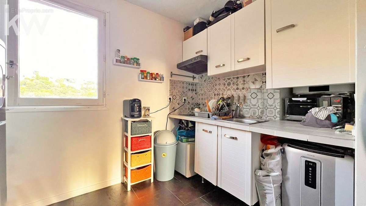 Appartement à BORMES-LES-MIMOSAS