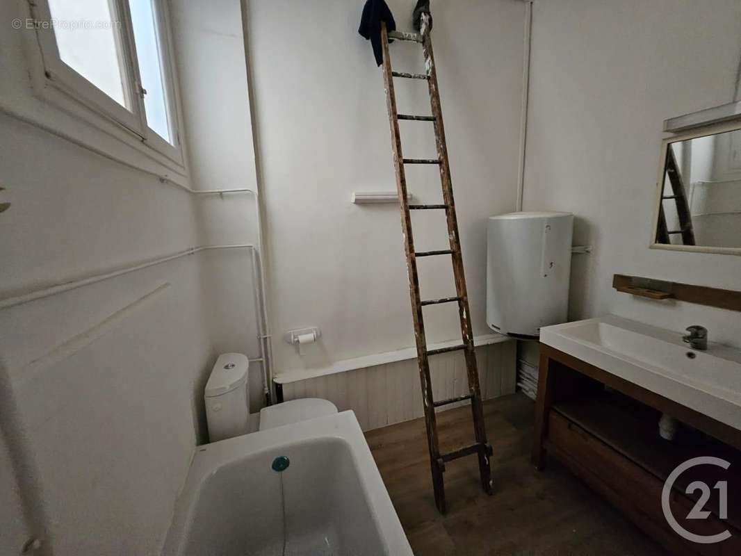 Appartement à MARSEILLE-3E