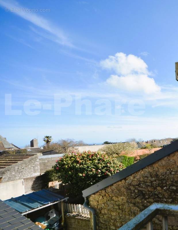 DSC_0009 - Maison à SAINT-PIERRE-EGLISE